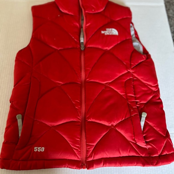 The North Face 550 down women’s full zip vest size small - Picture 5 of 6